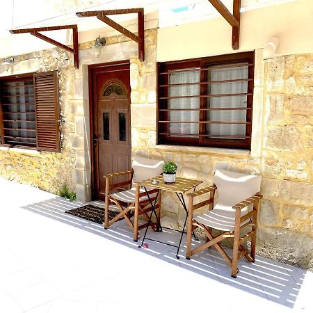 Lithos House And Studios Kissamos Exterior photo